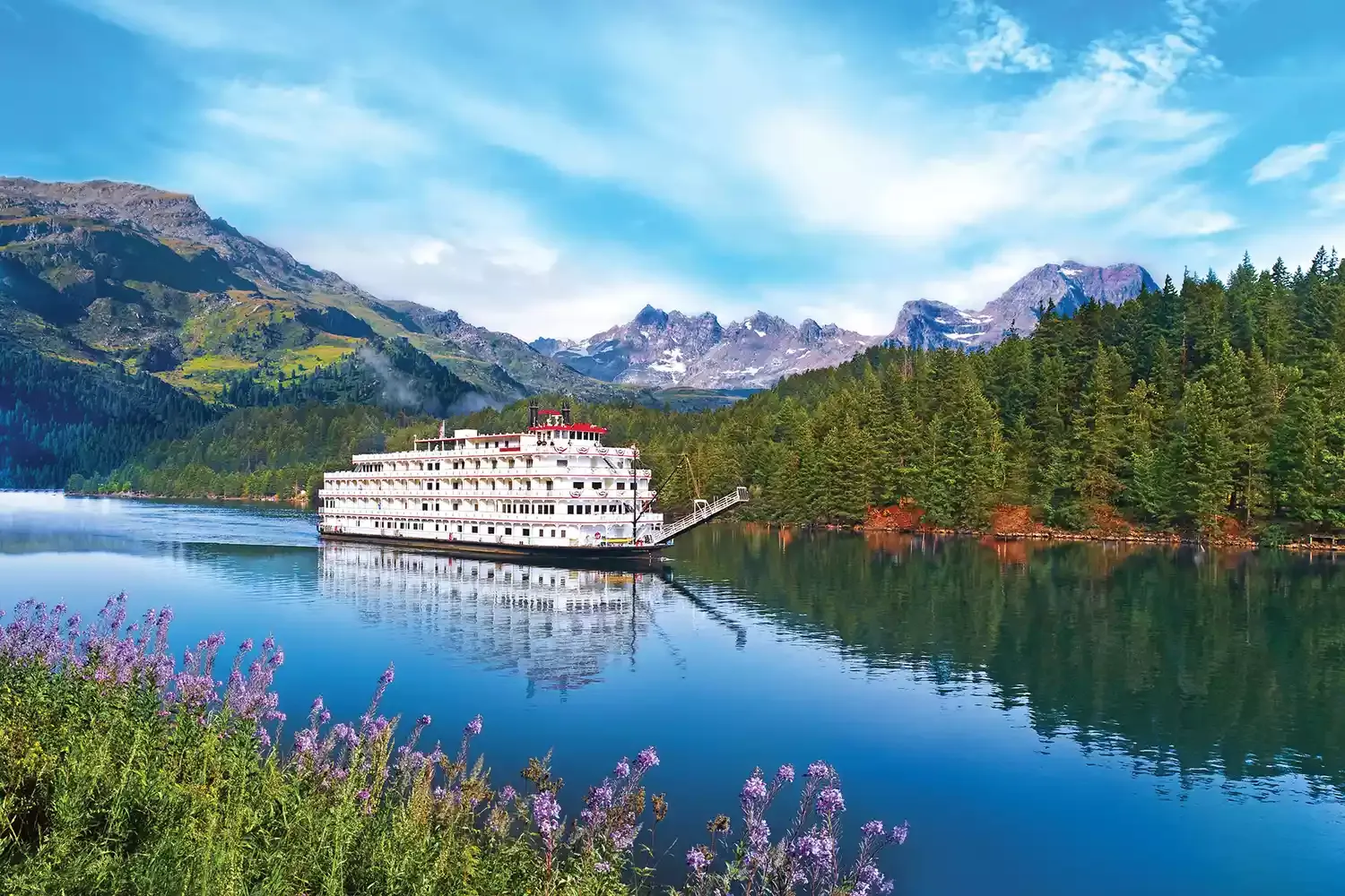 Explore America’s Most Iconic Waterways With the 5 Best U.S. River Cruises