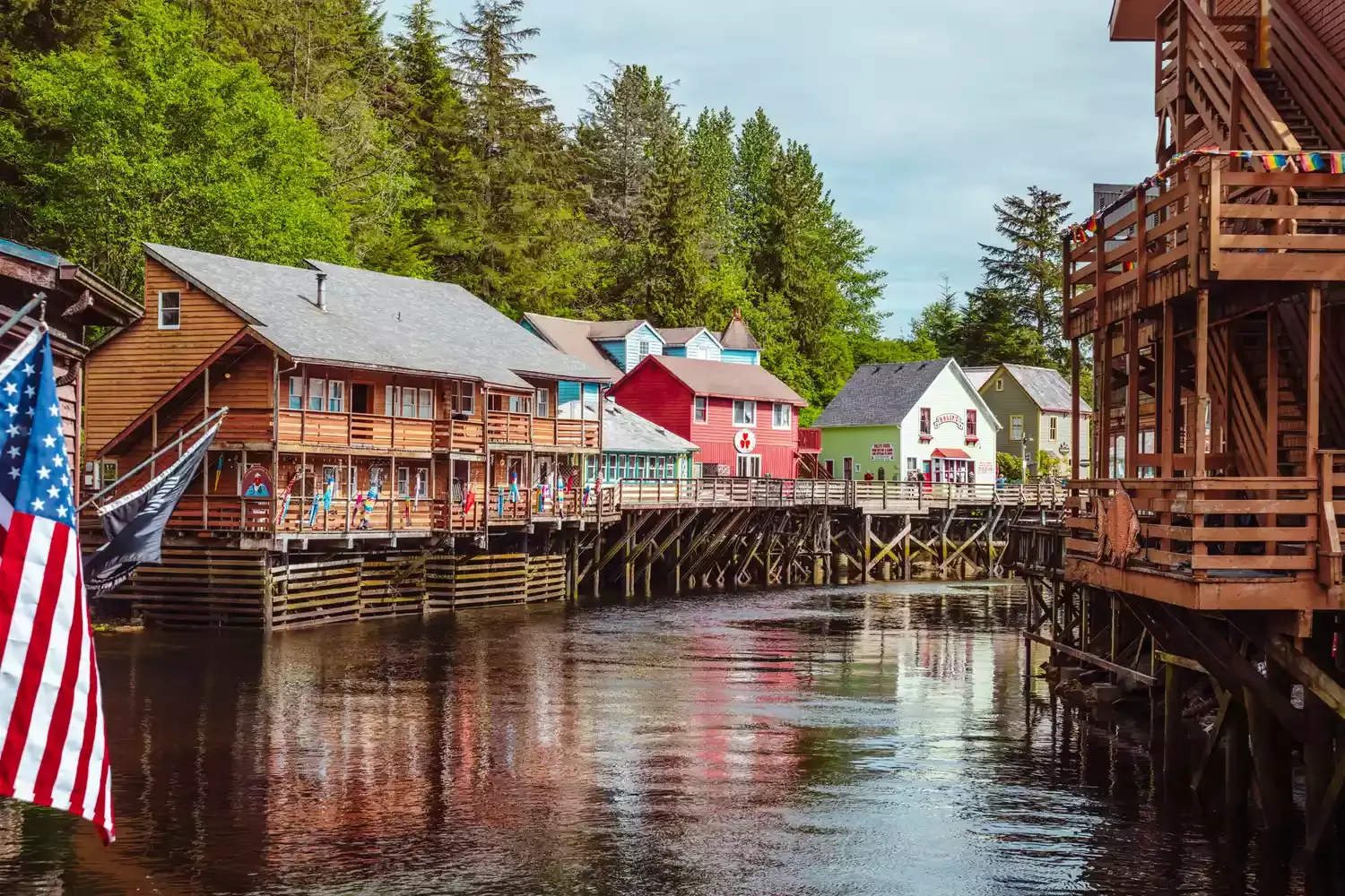 5 Coastal Towns in Alaska That Are Adorable in Any Weather