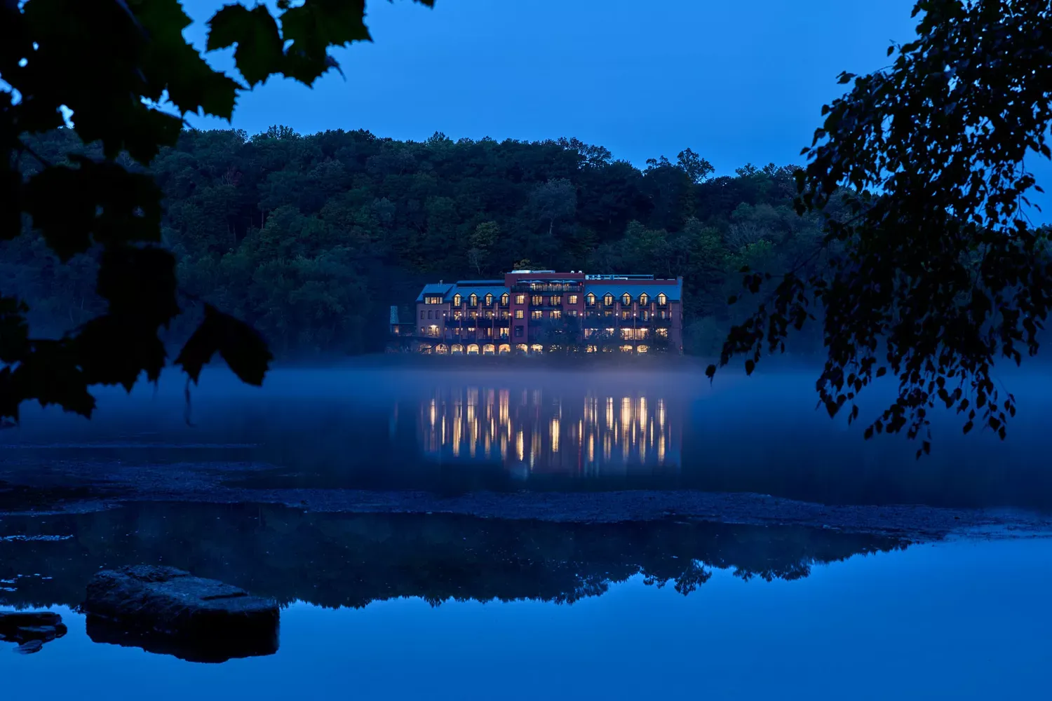 Your Next Fall Weekend Retreat Should Be to This Stunning Riverfront Hotel That Just Opened Between NYC and Philly