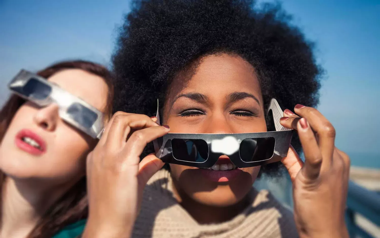 When and When Not to Use Solar Eclipse Glasses — and the Best Pairs to Buy