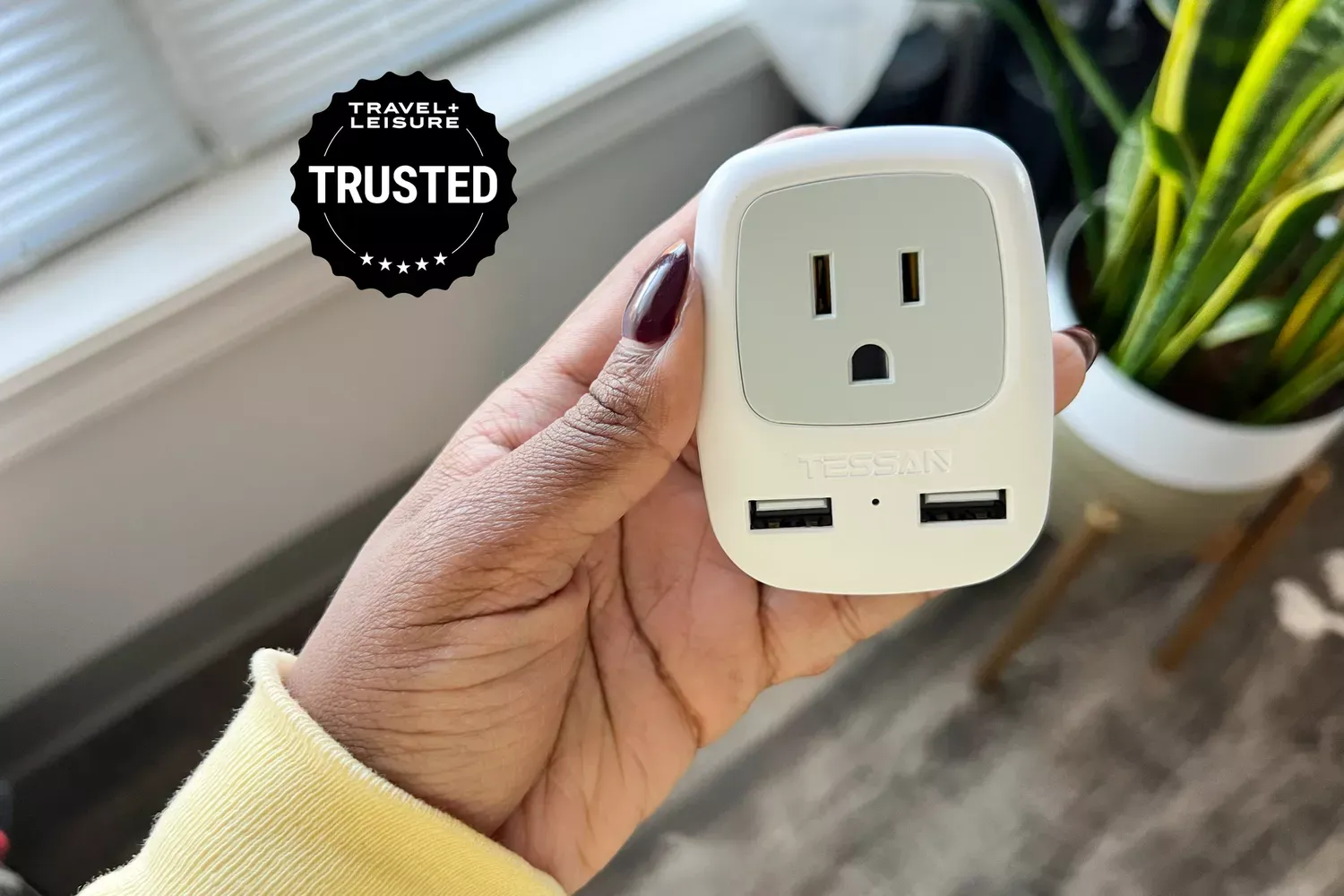 The 5 Best Travel Adapters and Converters, Tested and Reviewed