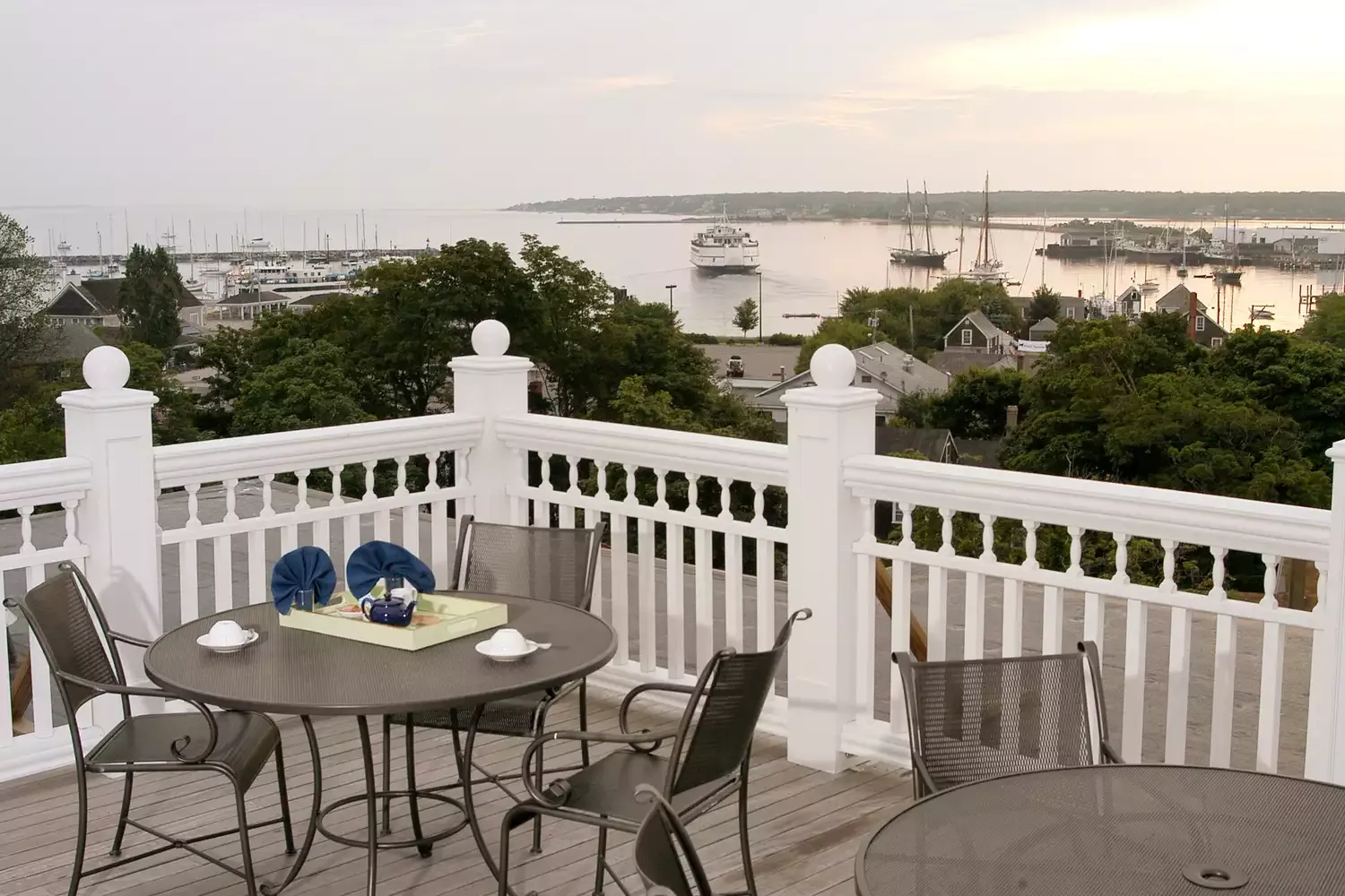 The Best Hotels in Martha’s Vineyard