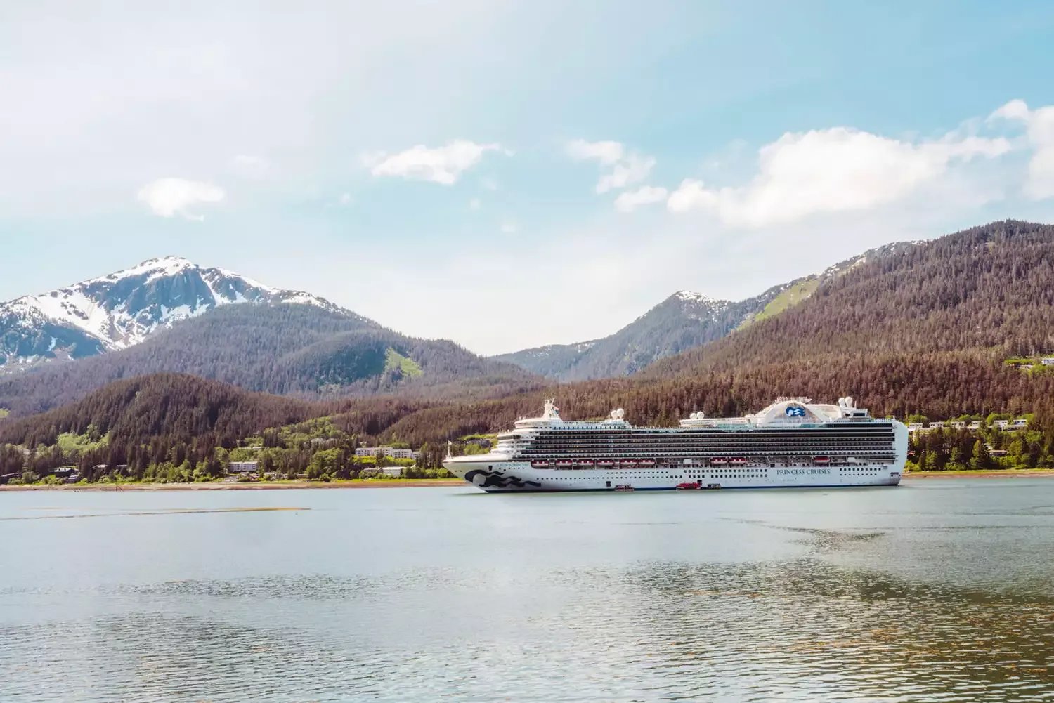 10 Best Alaska Cruises to Take This Summer, According to Experts