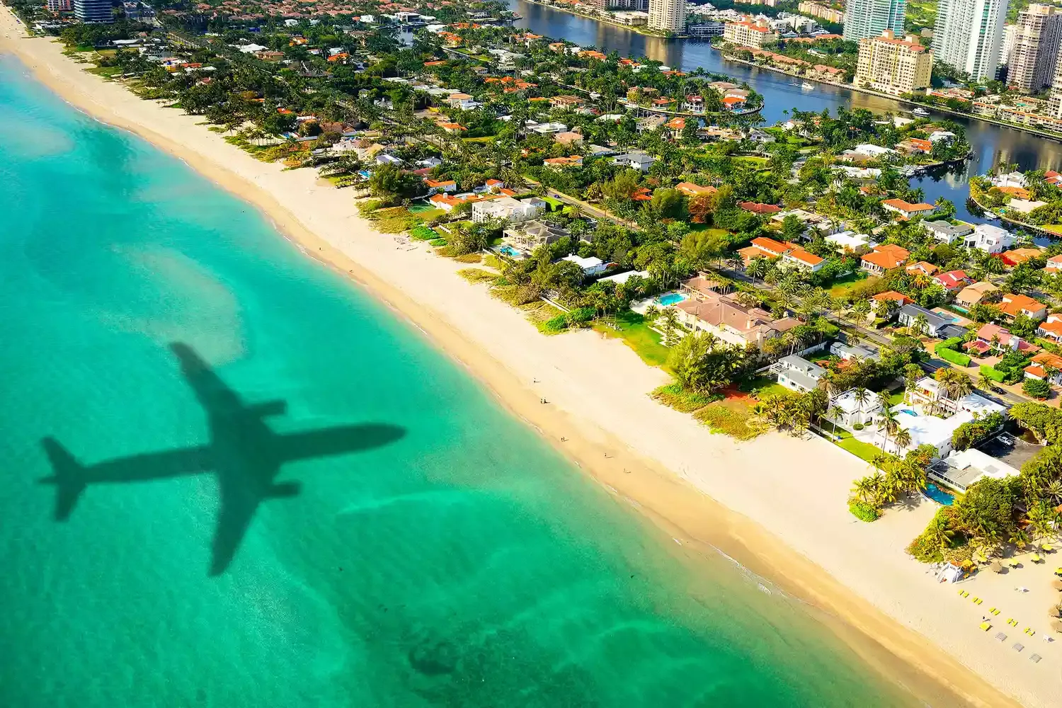 Snag $39 Flights to Miami, Las Vegas, and More With This Spirit Airlines Flash Sale — But You Have to Book Today