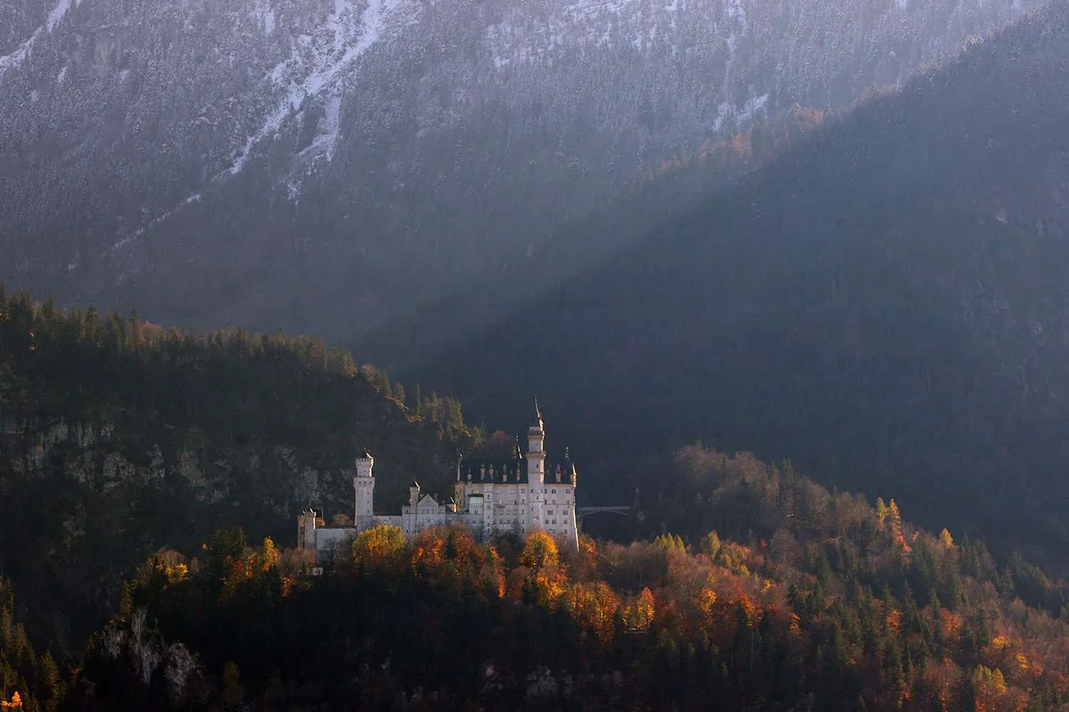 12 Beautiful German Castles That Look Like They're Straight Out of a Fairy Tale