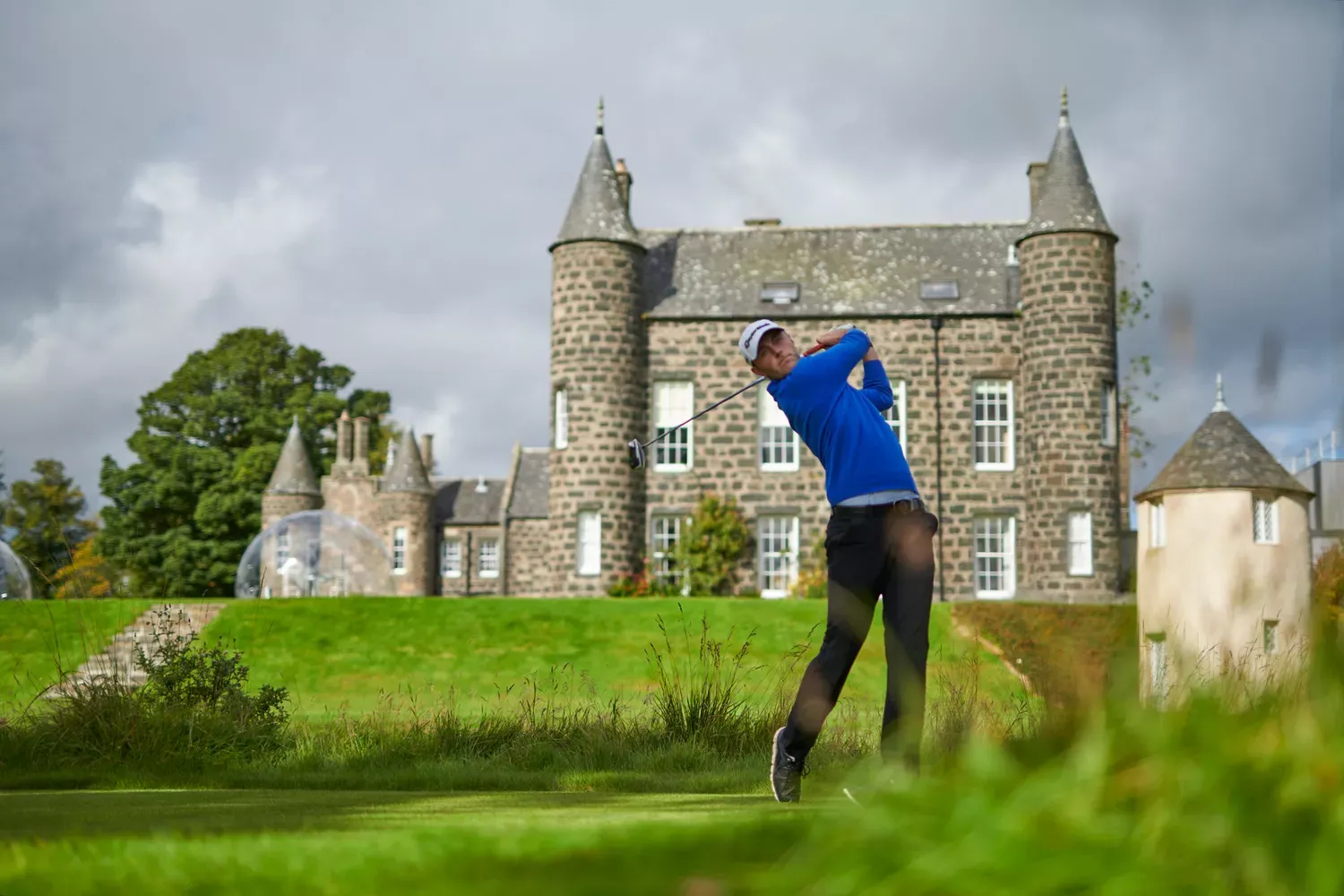 10 Scotland Golf Courses With Luxe Accommodations and Stunning Scenery