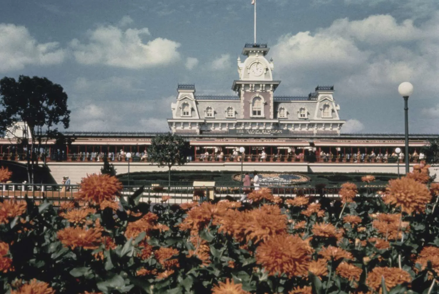 The Price of a Disney World Ticket in 1971 Will Make You Want to Cry