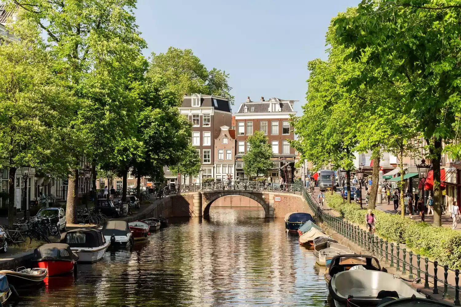 How to Plan a Perfect Trip to Amsterdam