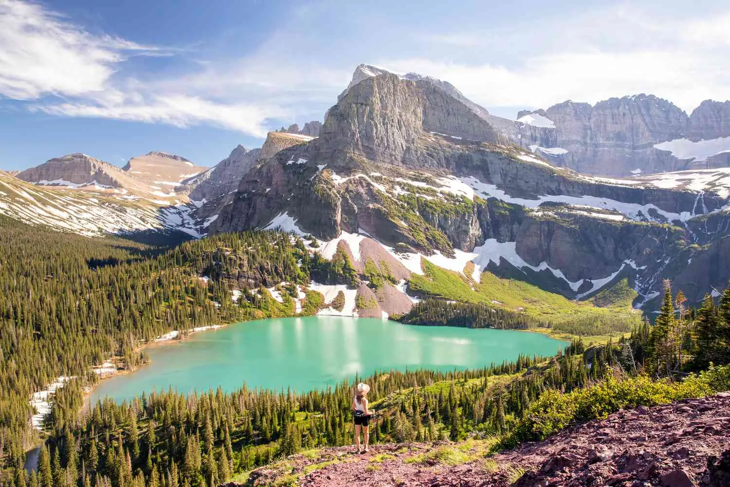 This U.S. National Park Has Over 700 Lakes, Beautiful Glaciers, and an Iconic 50-mile Scenic Drive