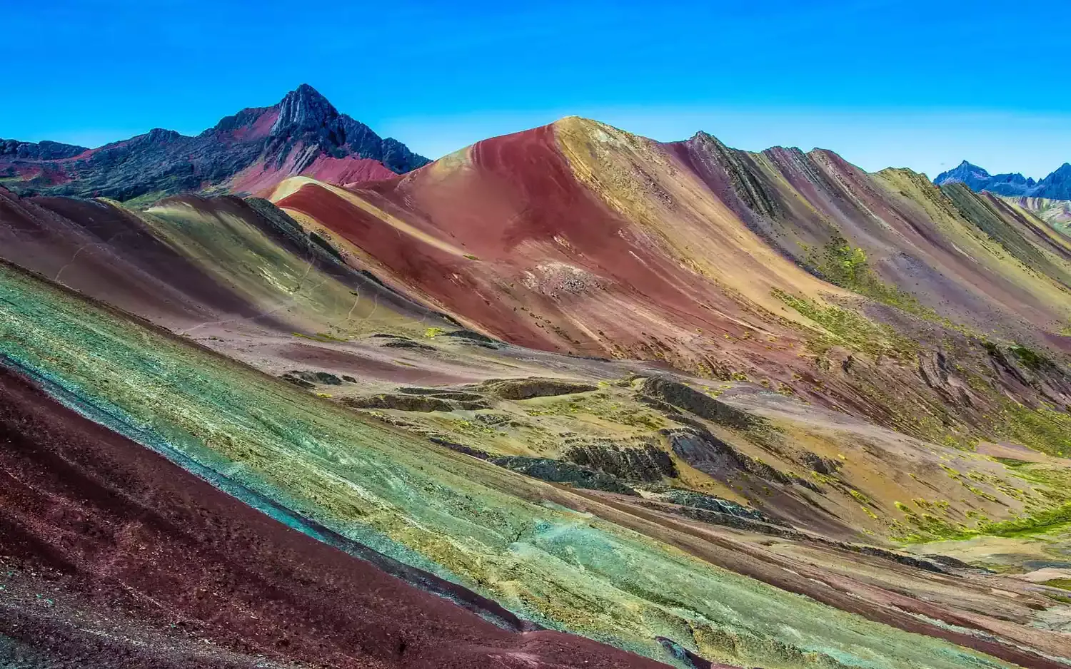 Peru's Rainbow Mountain Is an Incredible Display of Color — How to Visit