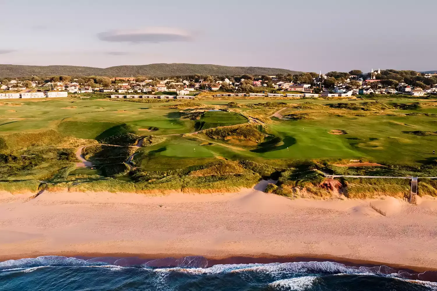 13 Best Places to Retire for Golf Lovers