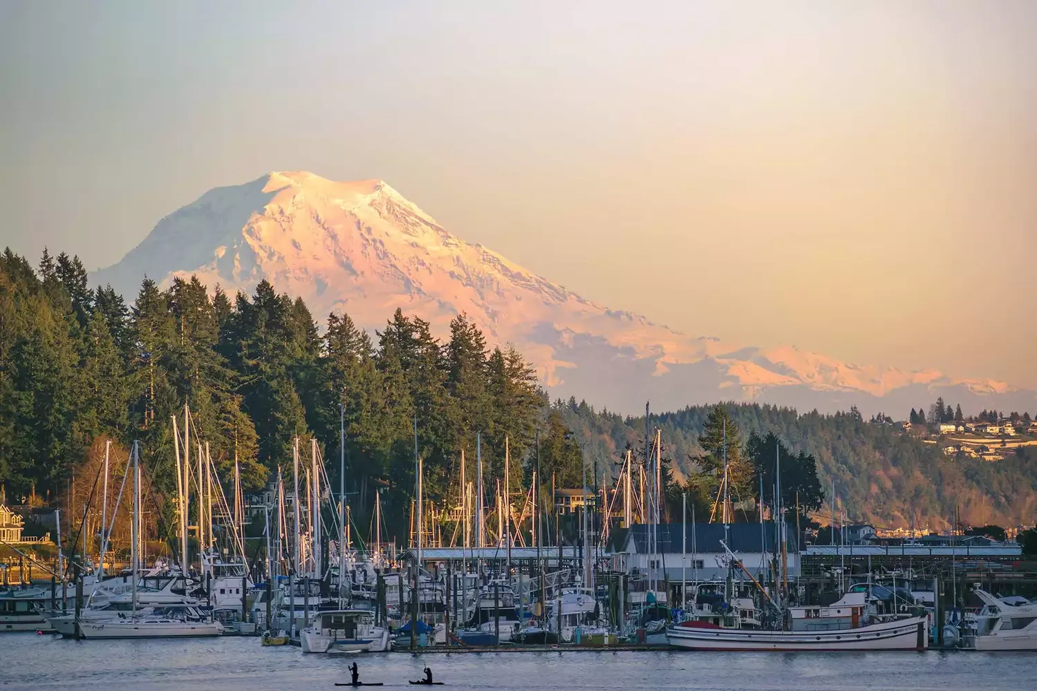 11 Best Small Towns in Washington — From the Mountains to the Coast