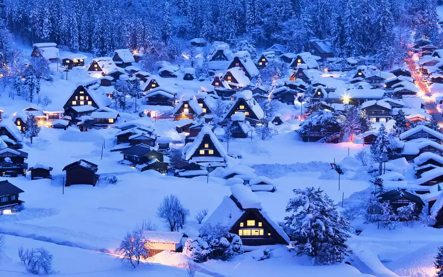 This Picturesque Japanese Village Is One of the Snowiest Places on the Planet