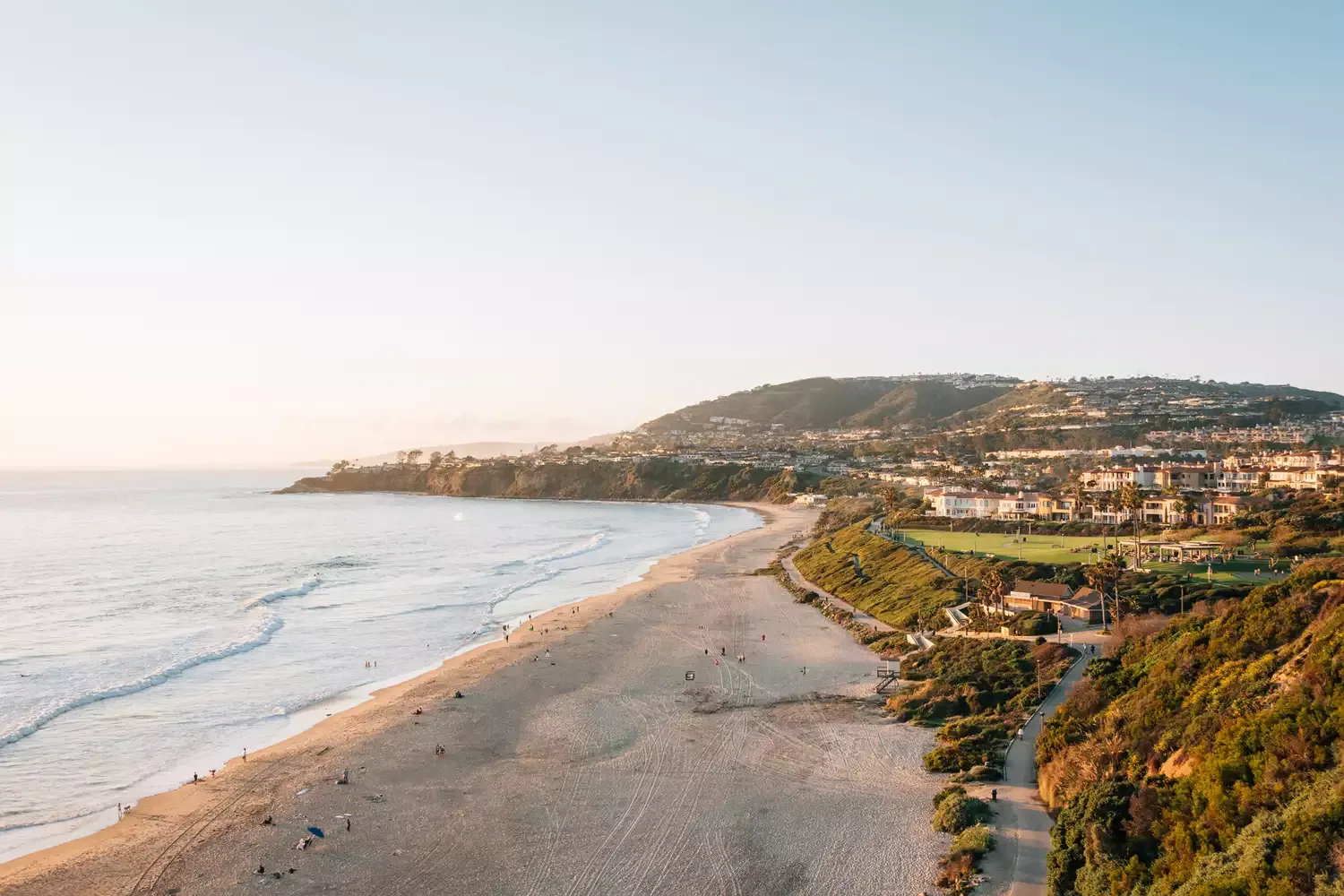 A Local's Guide to the Best Beach Towns in California — With Epic Surfing, Beloved Seafood Restaurants, and Storybook Charm