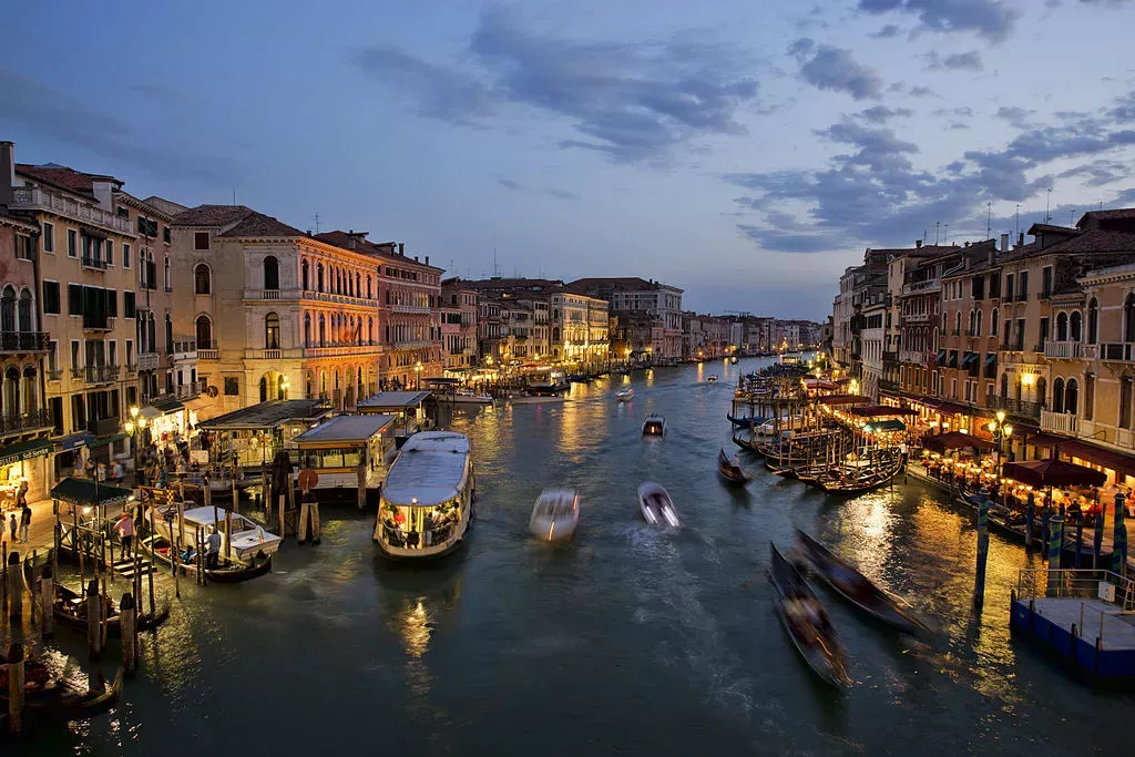 How to Visit Venice Responsibly, According to Locals