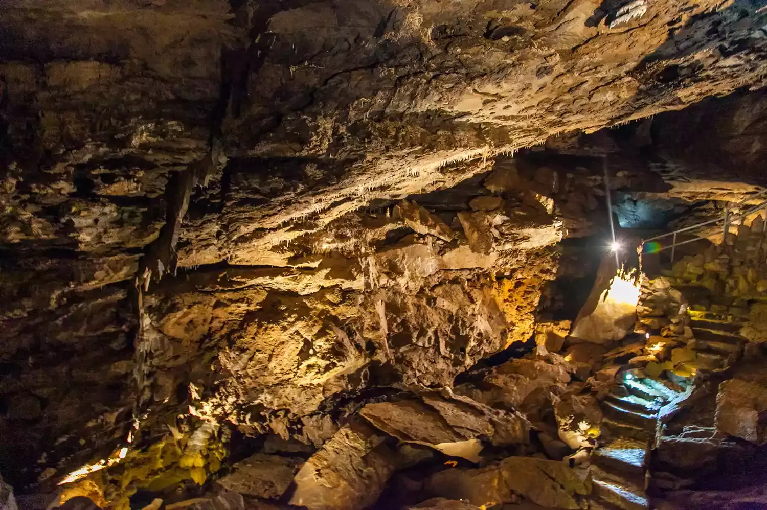 This National Monument in the Pacific Northwest Was Just Named a Dark Sky Park — and It Has Stunning Marble Caves, Too