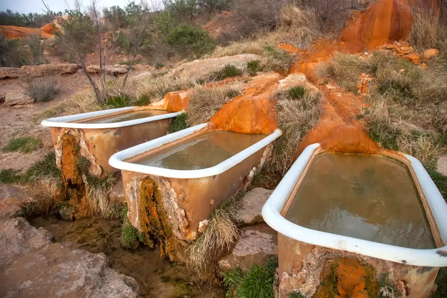 Soak in Natural Mineral Water and Sleep Under the Stars at This Hot Spring Oasis in the Utah Desert