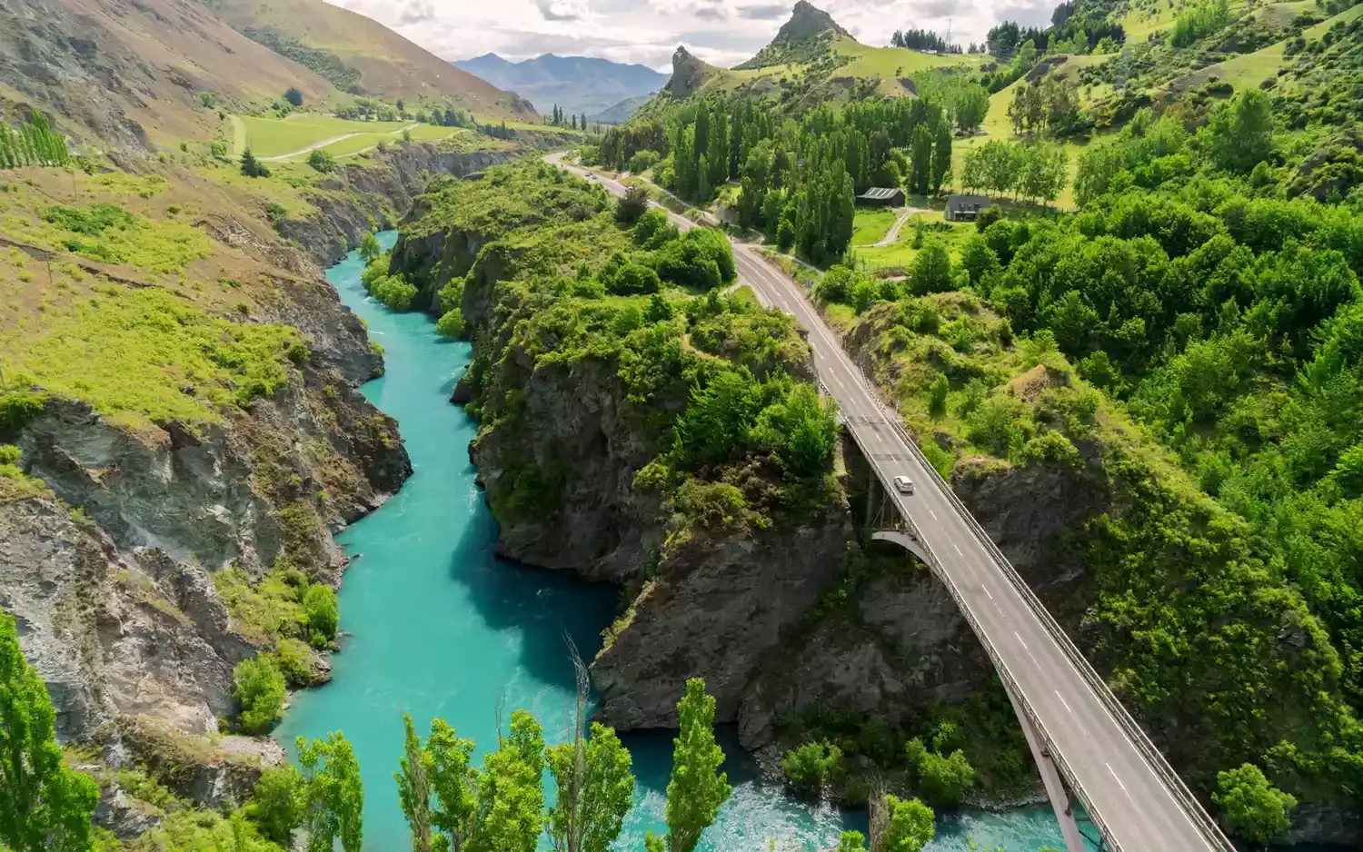 A Road Trip Around New Zealand's South Island Is the Best Way to See One of the Most Beautiful Places on the Planet