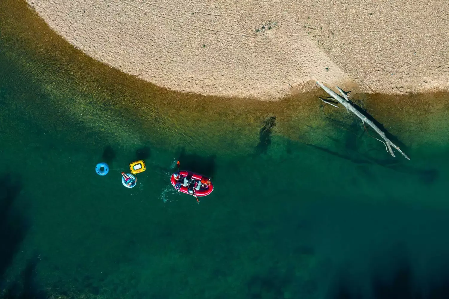 10 Best Float Trips in Missouri for Beautiful Views and Clear Waters