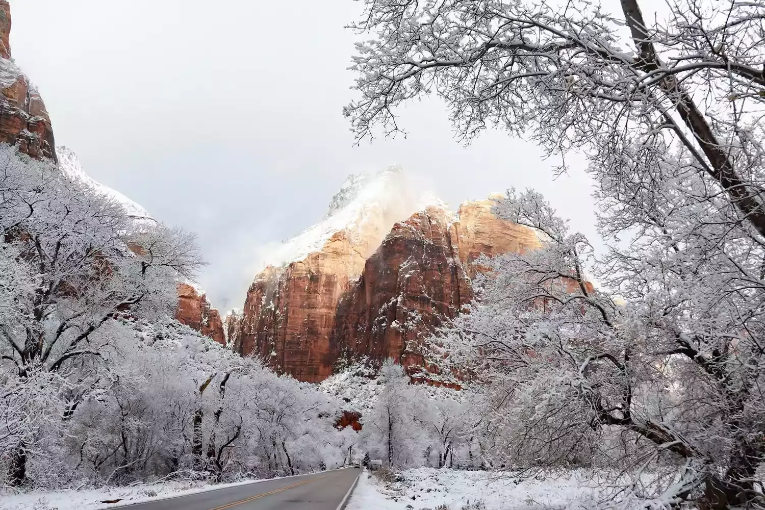 Why Winter Is the Best Time to Visit Southern Utah — Land of Red Rock Arches, National Parks, and Outdoor Adventures