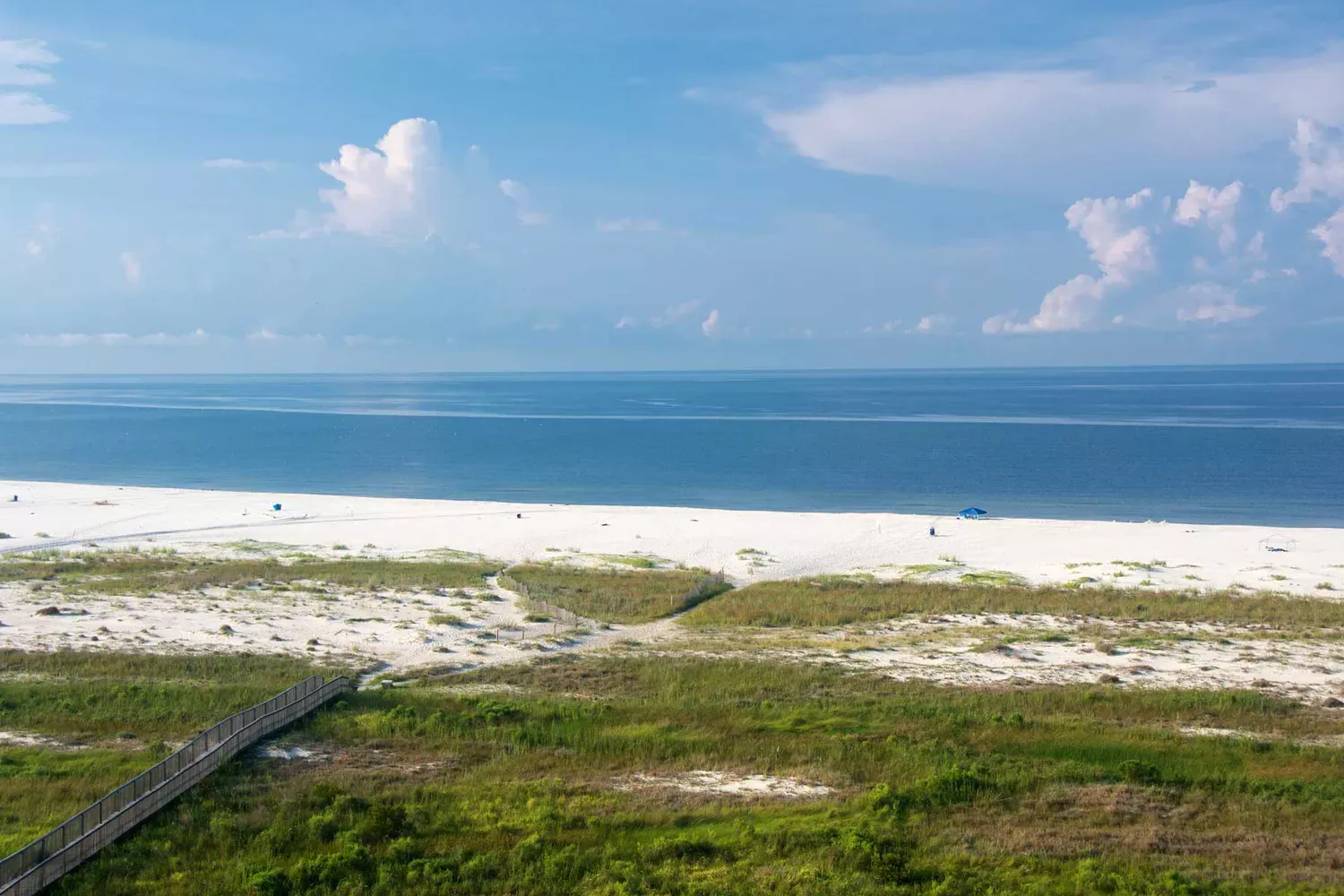 This Often-overlooked Island in Alabama Has Beautiful Beaches, Historic Attractions, and Charming Small-town Vibes