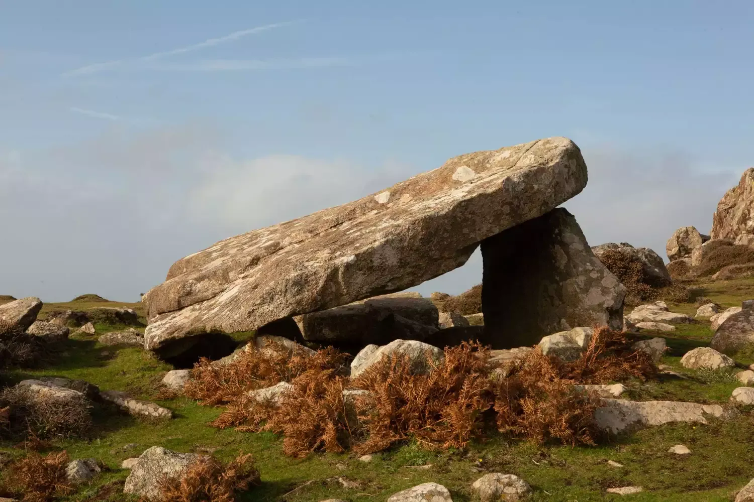 5 Places in Wales Locals Visit for Gorgeous Hikes, Epic Stargazing, Castles, and Rugby