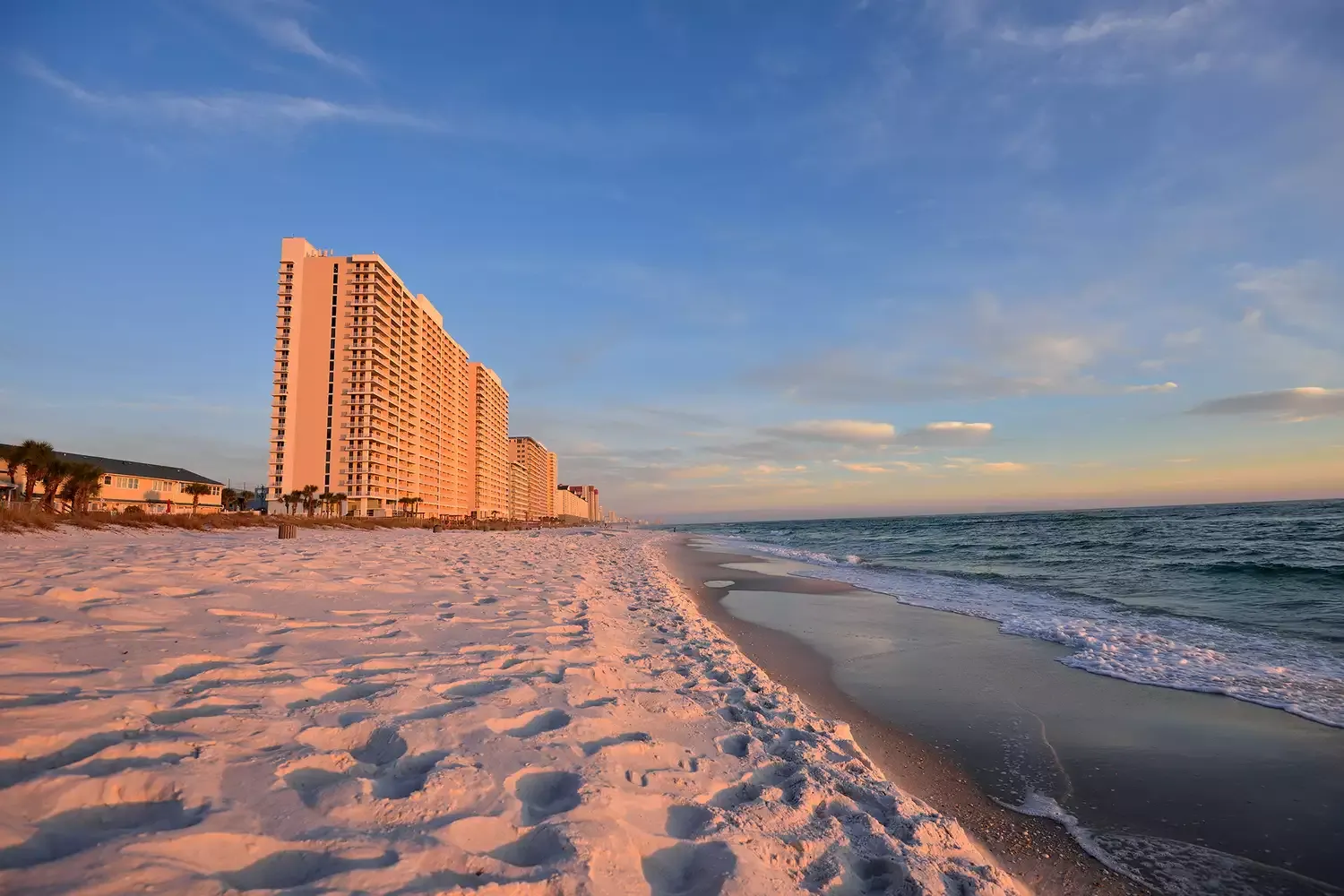 This Florida Destination Has Rare Dune Lakes, Quartz Crystal-sand Beaches, and the First Permanent Underwater Sculpture Garden in the U.S.