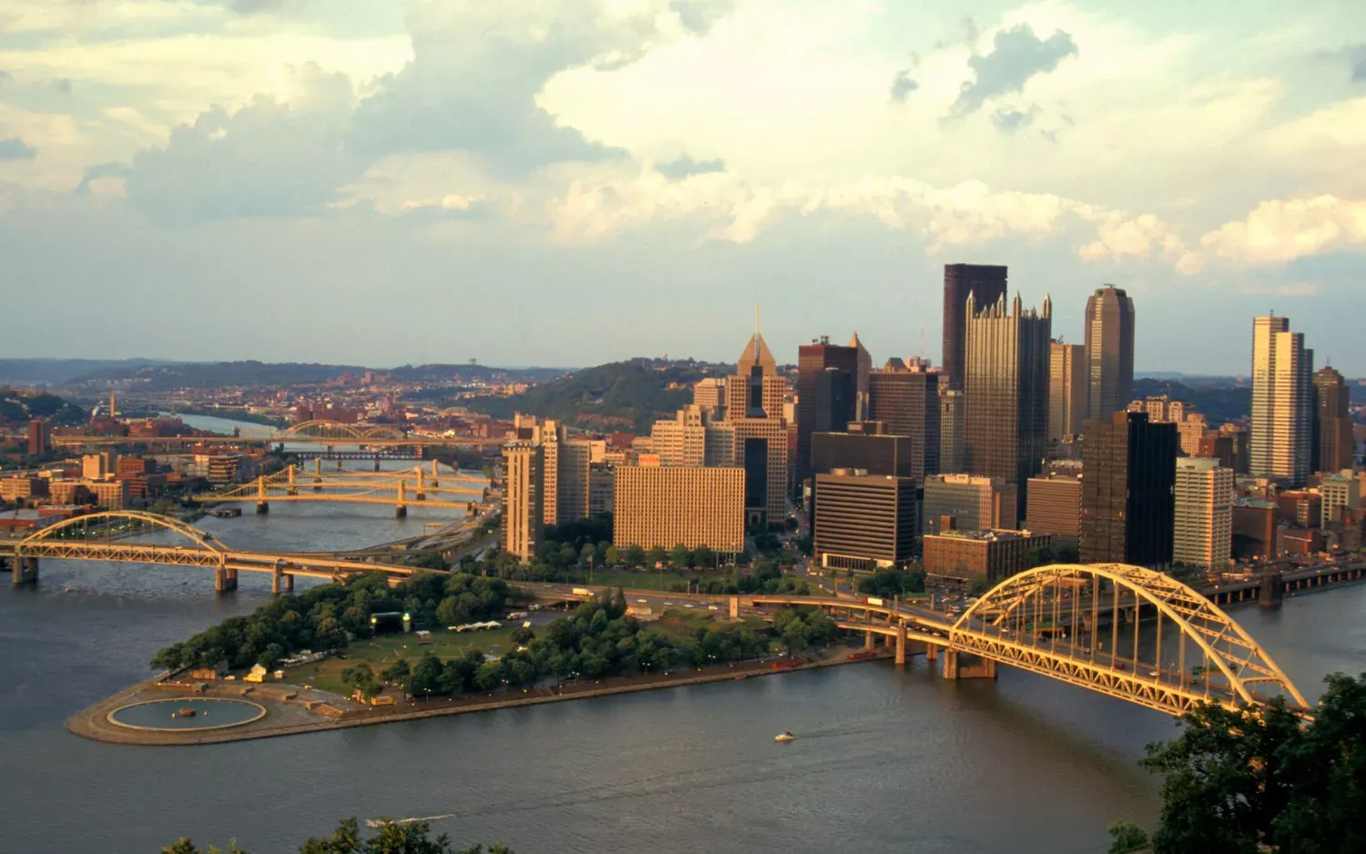 The Perfect Three-Day Weekend in Pittsburgh