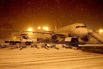 How Cold It Would Have to Be to Keep Your Plane From Flying (Video)