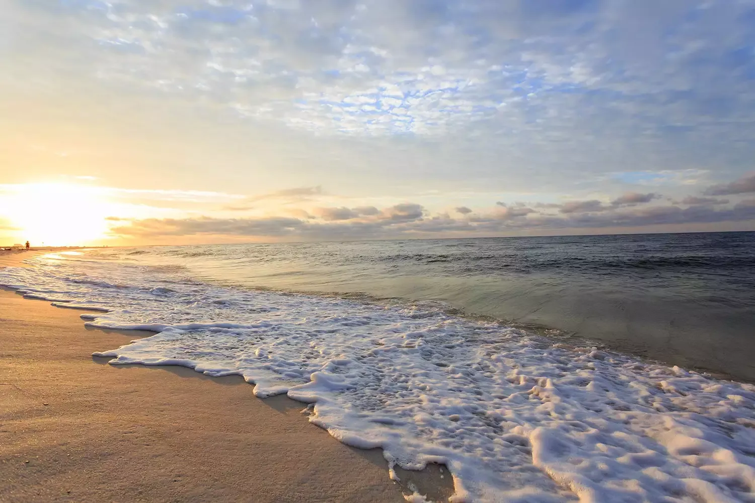 This Under-the-radar Beach Destination in Alabama Has All the Perks of a Florida Escape With None of the Crowds