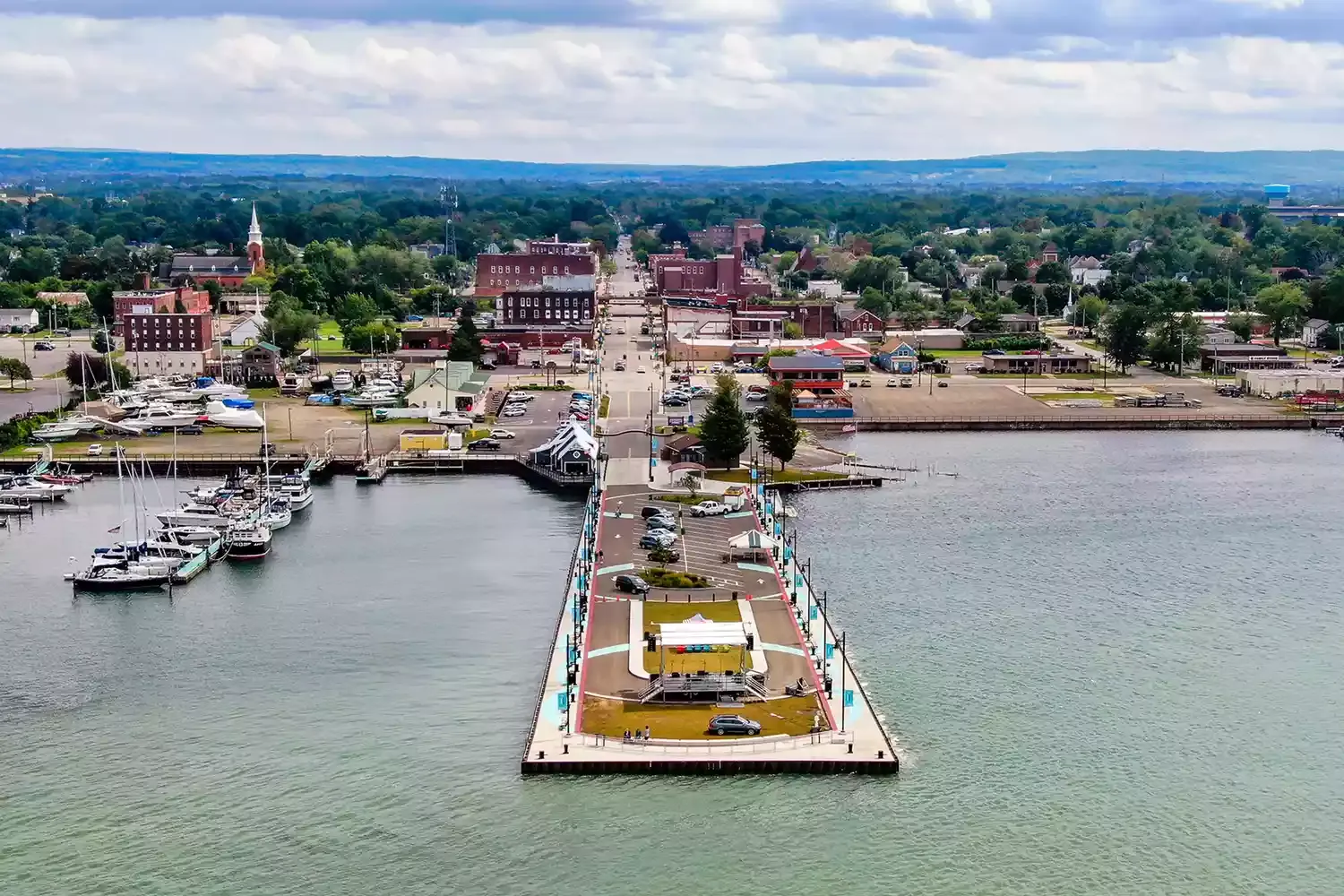 This Is One of the Most Affordable Lake Towns in the U.S. — With a Great Wine Scene and Waterfront Property on Lake Erie