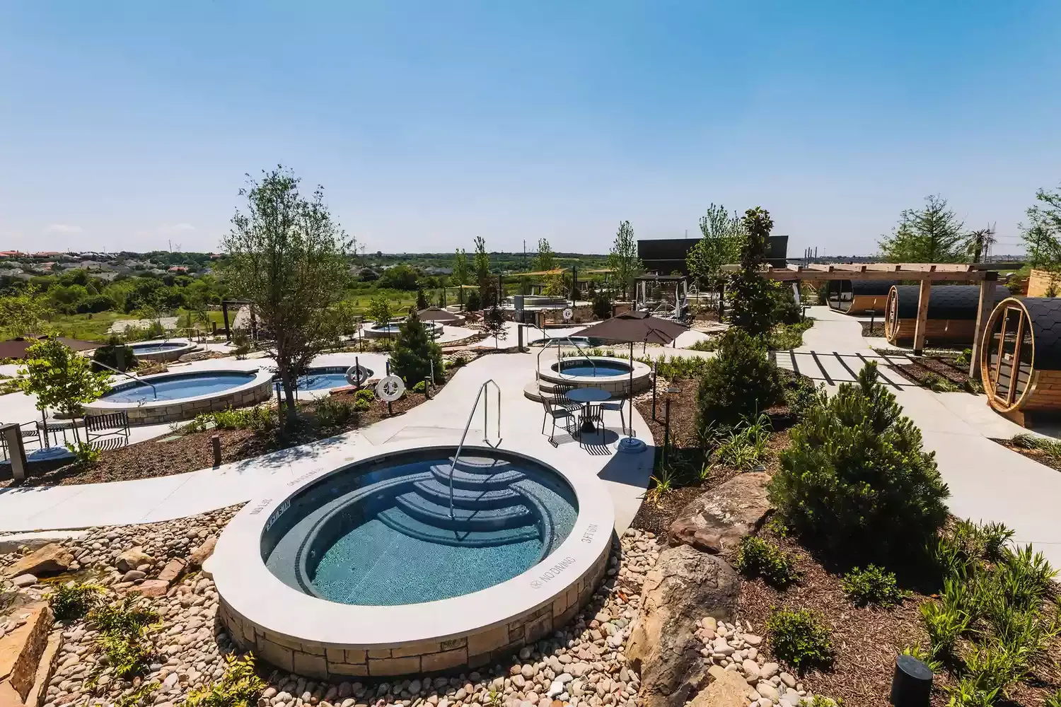 This Texas Outdoor Mineral Springs Is One of the Largest in the U.S. — and It Recreates the Waters of the Dead Sea and Iceland's Blue Lagoon