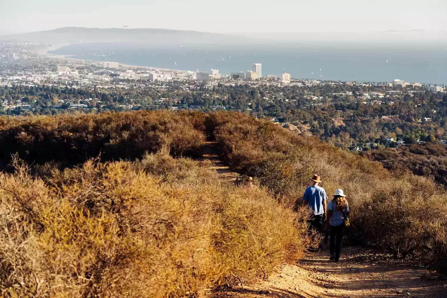 This 67-mile Hiking Trail Takes Travelers From L.A. to Malibu — and the Views Are Beautiful