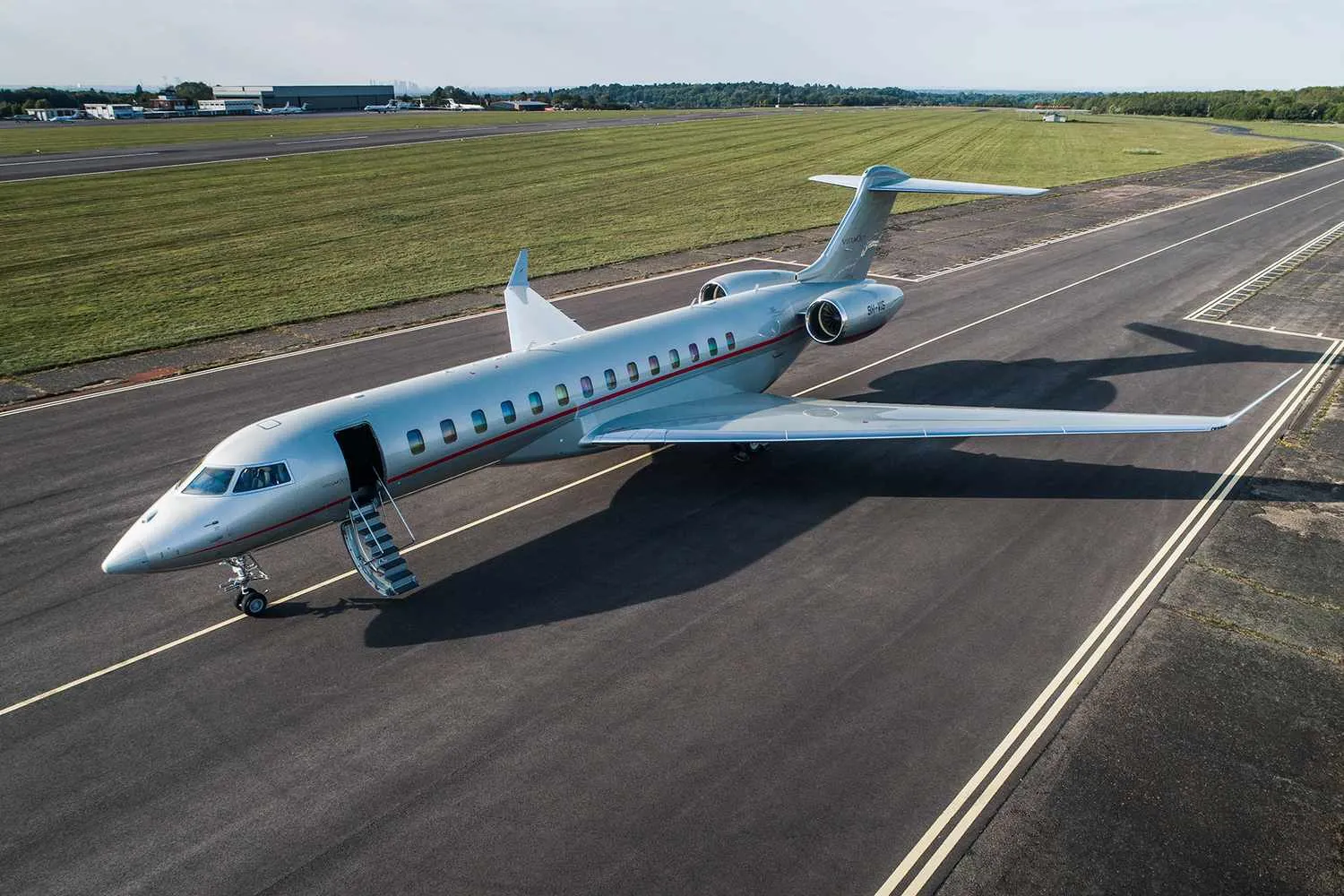 New Jet Dubbed the 'Ferrari of the Skies' Is One of the Fastest Long-haul Aircraft in the World