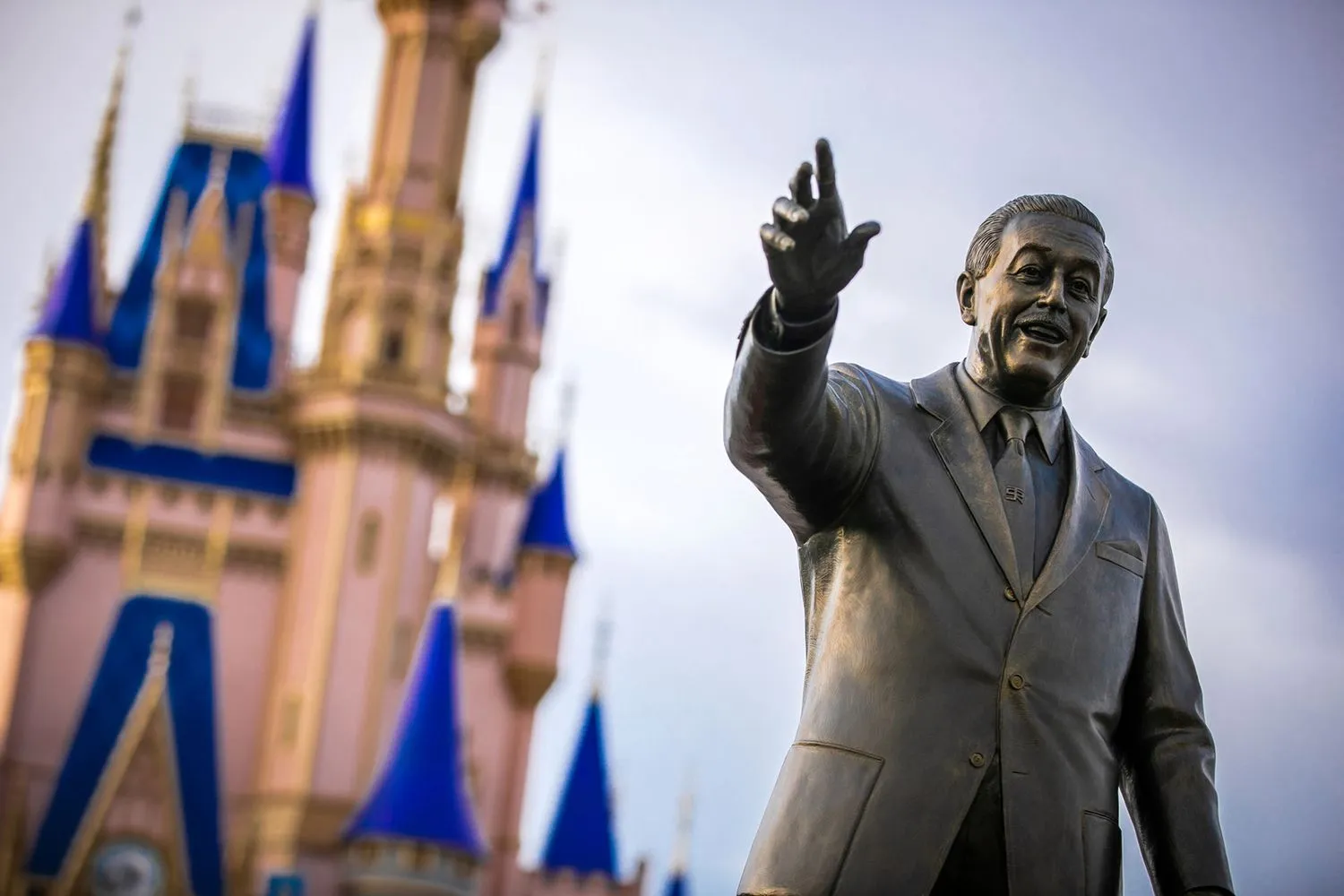 Here's What You Need to Know Before Becoming a Disney Travel Agent