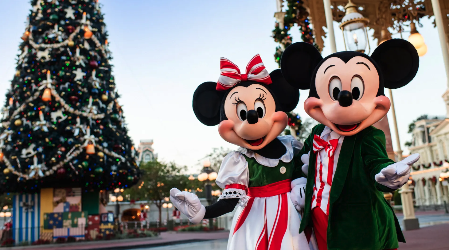 A Guide to What's Opening and What's Closing at Disney World and Disneyland This Year