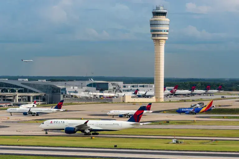 Top Airports in 2025: The Busiest Hubs for Air Traffic This Year