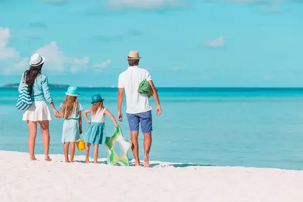 10 Best Last-Minute Family Vacation Destinations in the U.S. for 2025