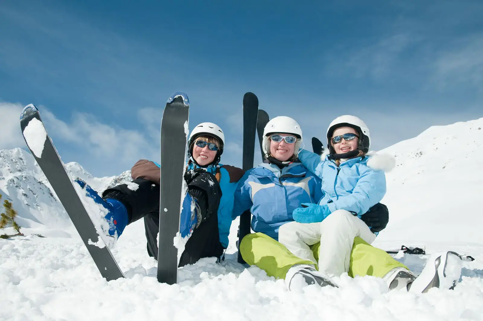 Planning Your 2025 Family Ski Trip: Where to Go for the Best Snow